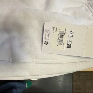 ALO Yoga Classic White Sweatpants